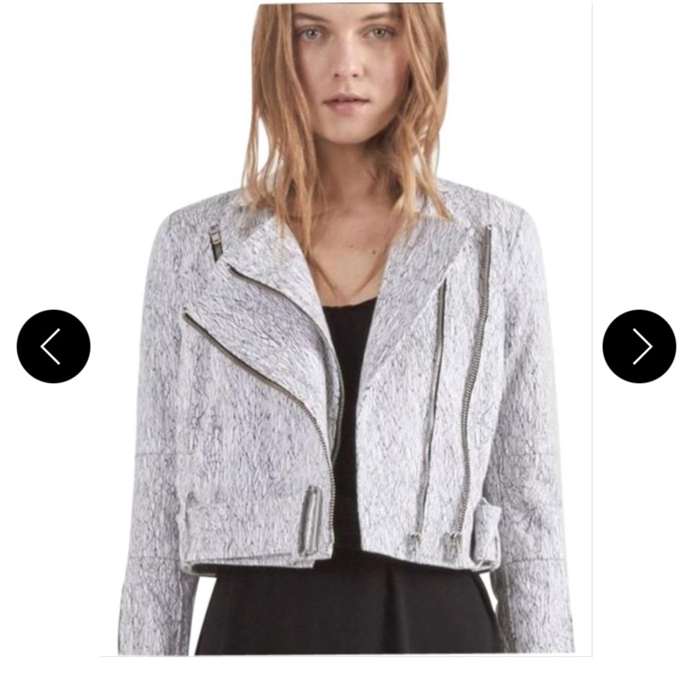 NWT Black and White Cropped Graphic Biker Jacket size Small